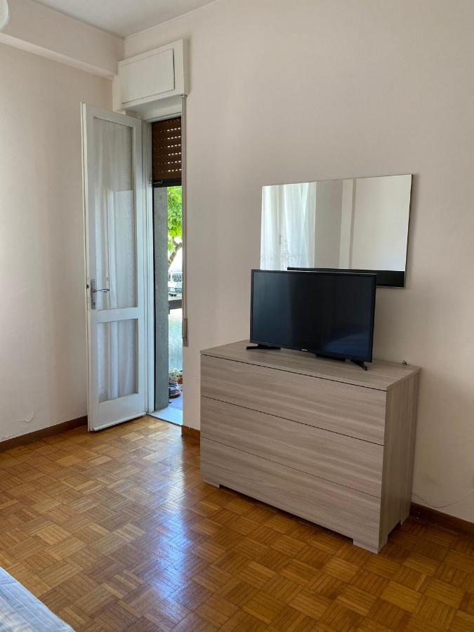 Vesna Apartment Desenzano del Garda Luaran gambar