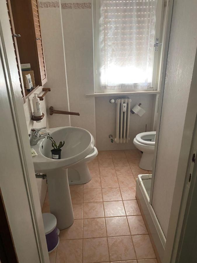 Vesna Apartment Desenzano del Garda Luaran gambar